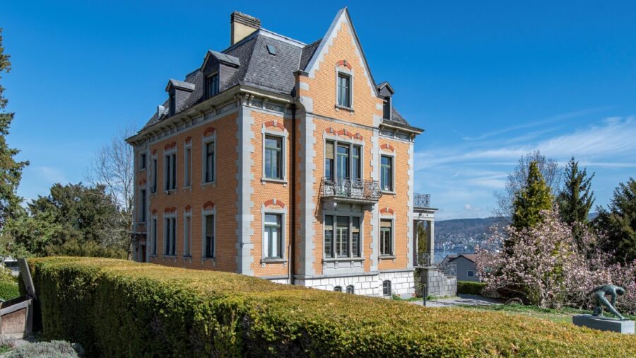 Villa Oetikergut Rüschlikon mit Park und Seesicht